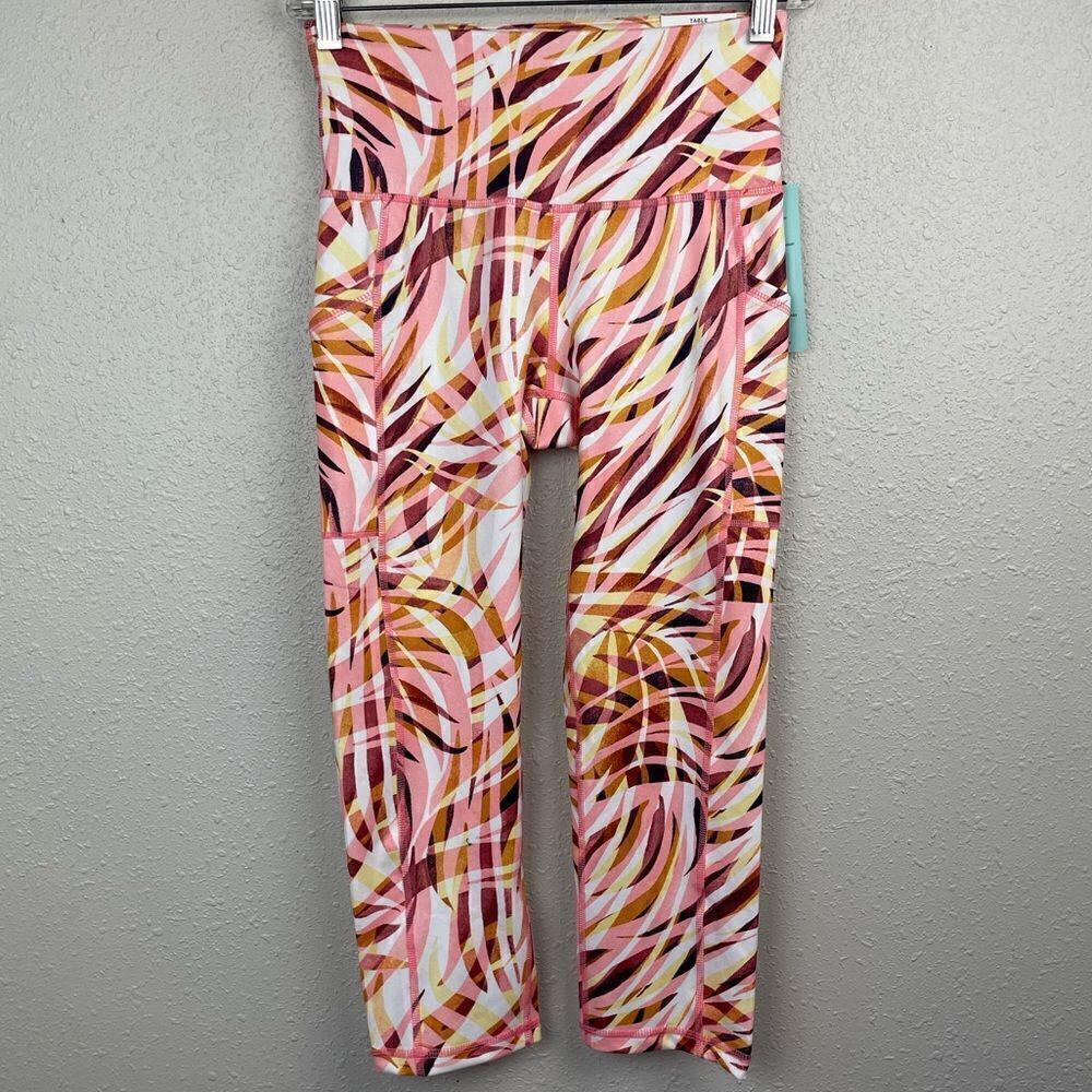 NWT Ideology Cropped Athletic Leggings Size XS